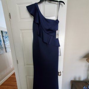 One shoulder scuba mermaid gown